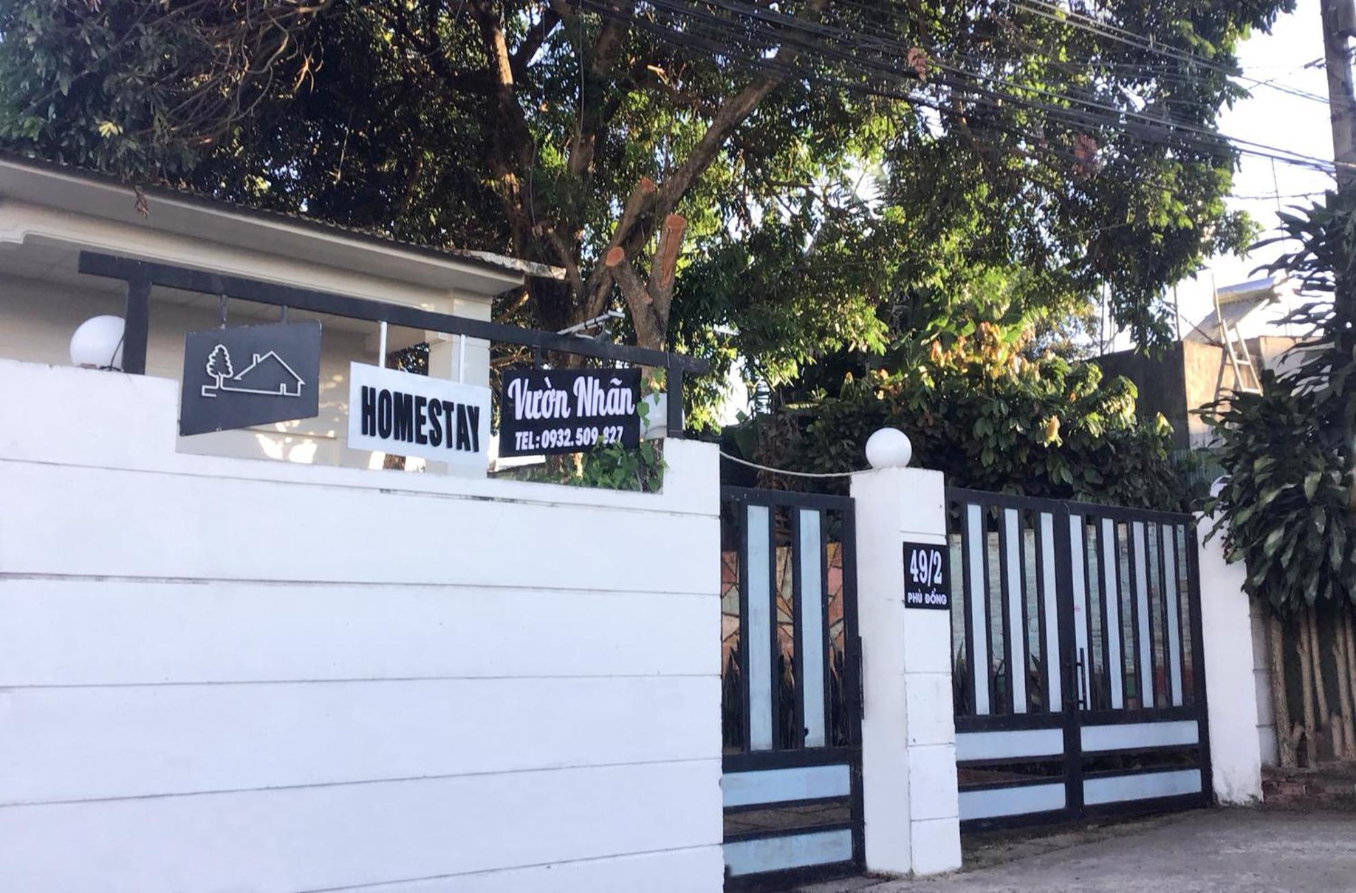 Homestay Vuon Nhan Pleiku Exterior photo